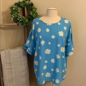 Daisy blue short sleeve blouse